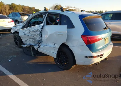2010 Audi Q5 3.2 Premium from USA, damaged, VIN WA1LKAFP3AA081888